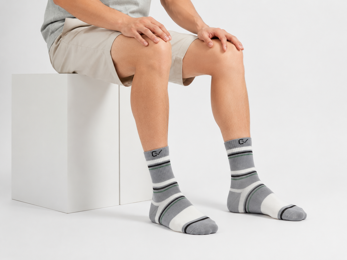 CEVAX Unisex Striped Mid-Calf/Crew